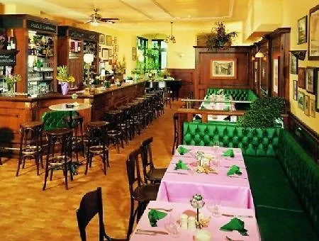 B&B Hotel Gera غيرا