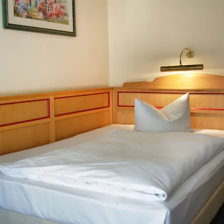 B&B Hotel Gera 3*