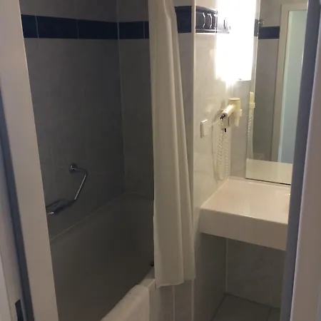 B&B HOTEL Gera Hotel 3*