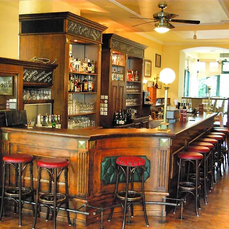 Hotel B&B Hotel Gera 3*