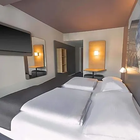 Hotel B&B HOTEL Gera 3*