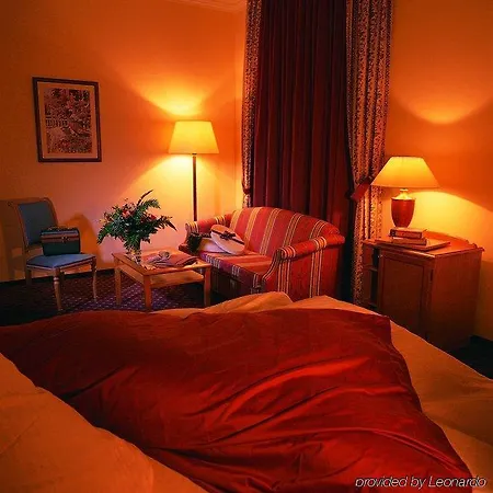 B&B HOTEL Gera 3*