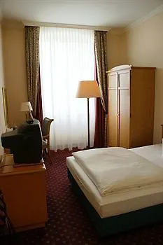 B&B Hotel Gera 3*