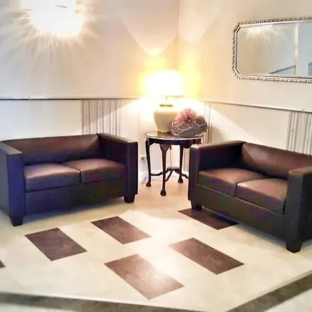 B&B HOTEL Gera 3*