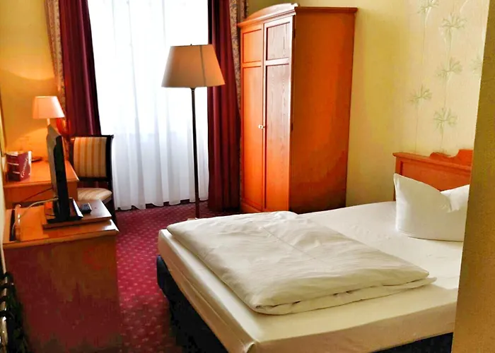 Hotel B&B Hotel Gera 3*