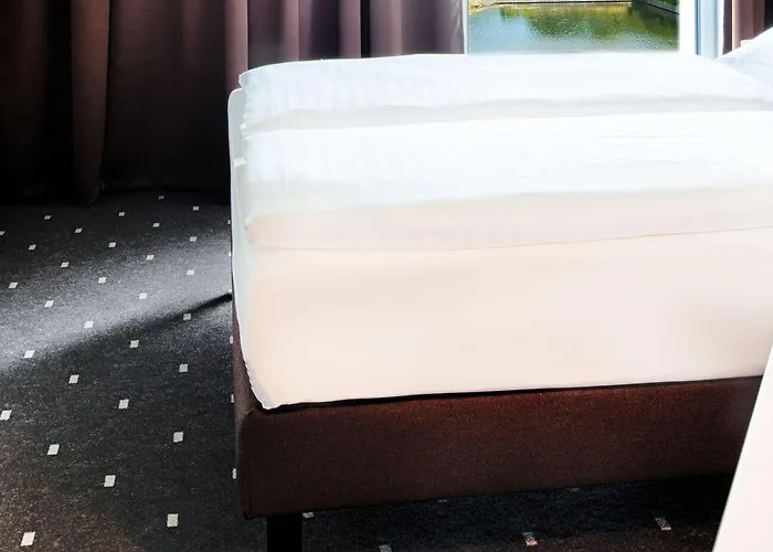 Hotel B&B Hotel Gera 3*